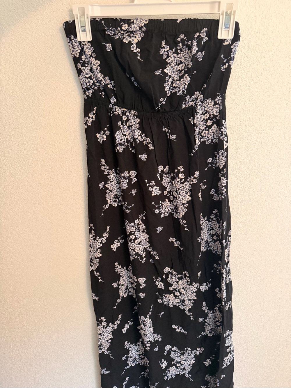 Old Navy Black Strapless Floral Maxi Dress